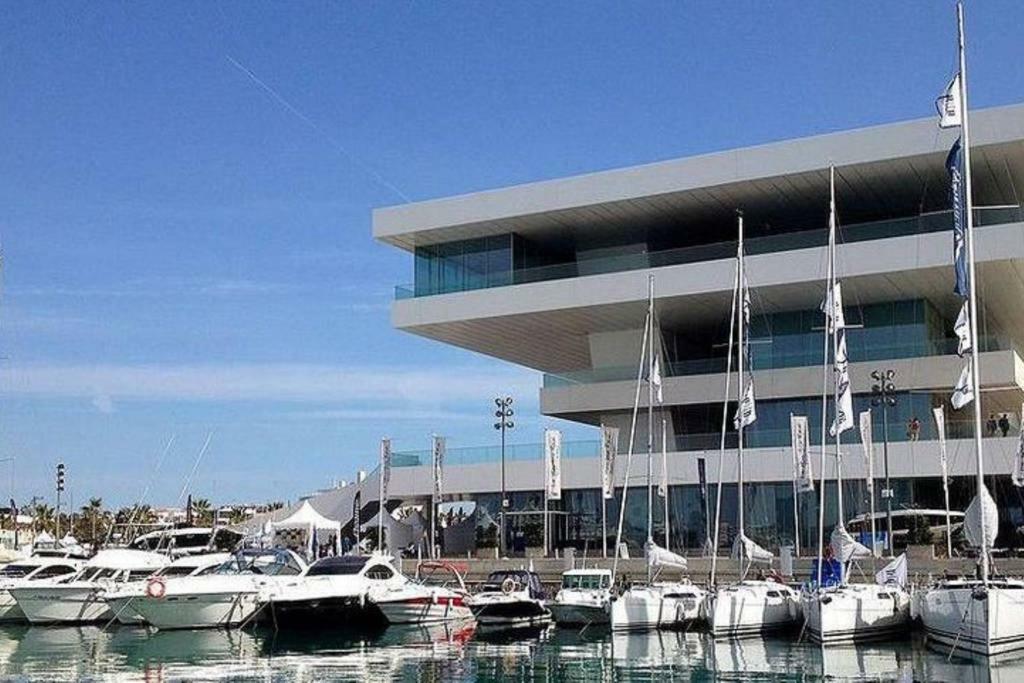 Luminoso Apartamento * La Marina De Valência Exterior foto